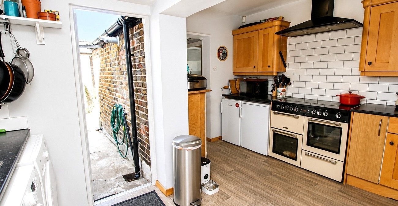 4 bedroom house for sale in Abbey Wood | Robinson Jackson