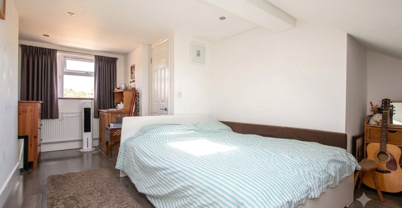 4 bedroom house for sale in Abbey Wood | Robinson Jackson
