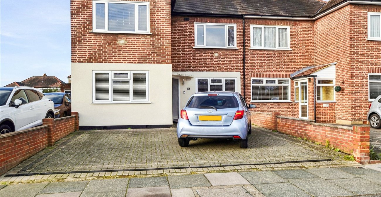 2 bedroom property for sale in Bexleyheath | Robinson Jackson