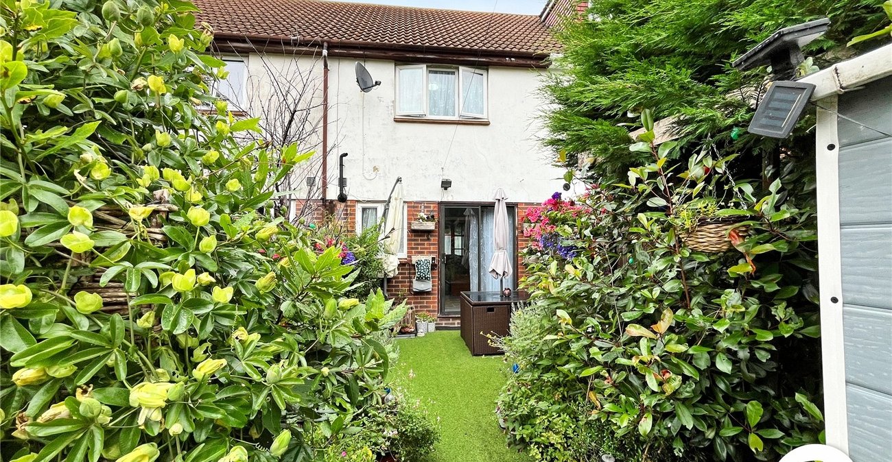2 bedroom house for sale in Murston | Robinson Michael & Jackson