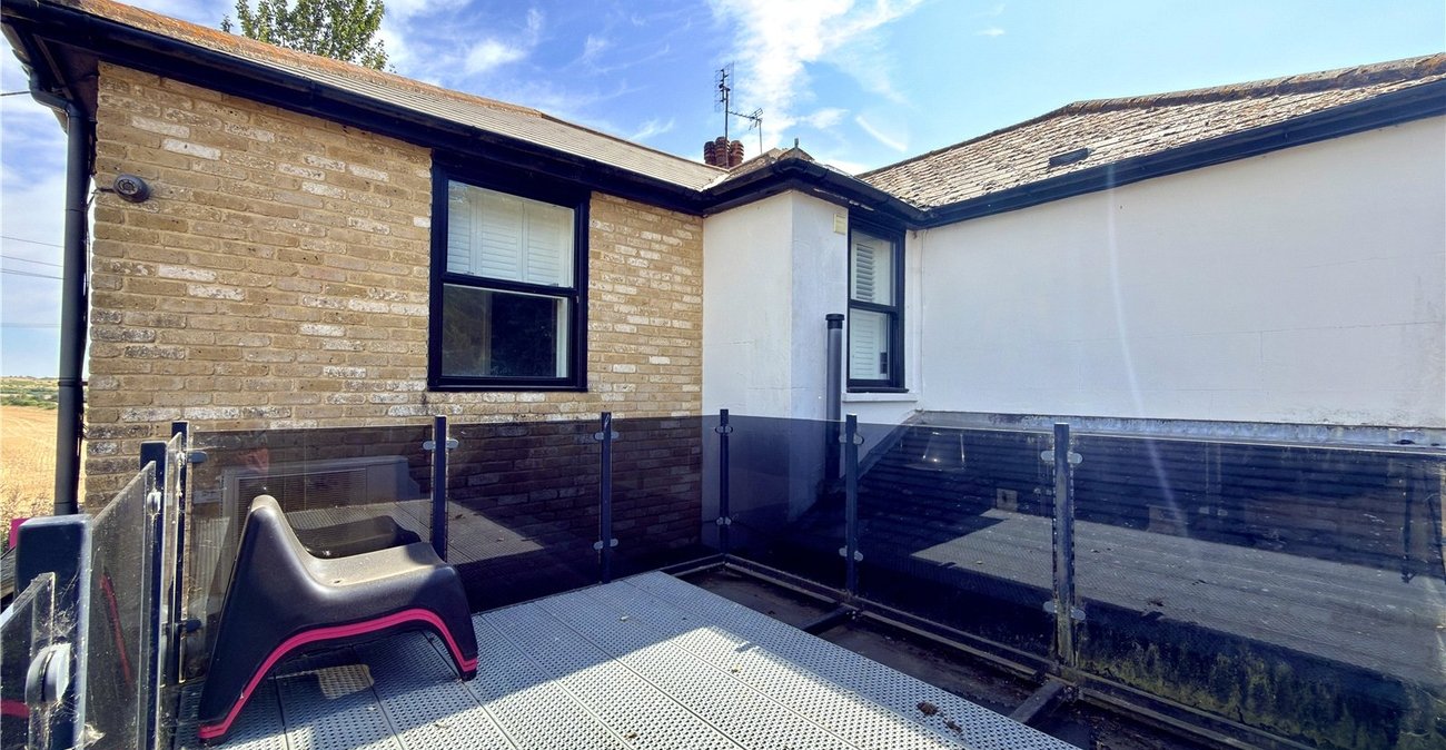 4 bedroom house for sale in Eynsford | Robinson Jackson