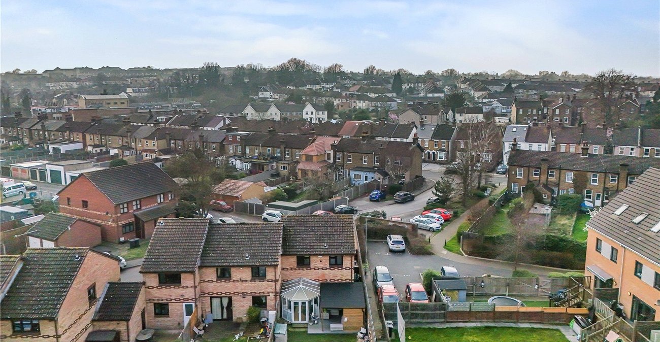 3 bedroom house for sale in Dartford | Robinson Jackson