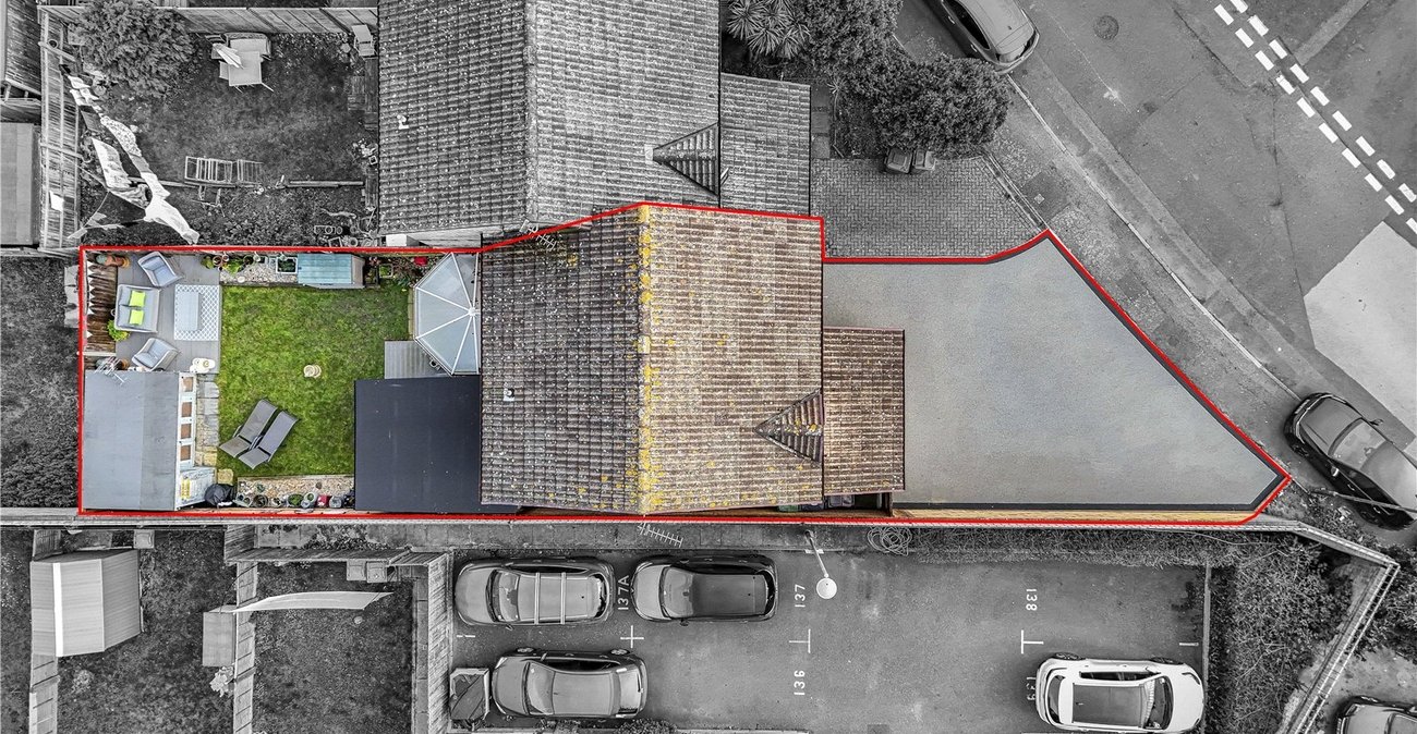 3 bedroom house for sale in Dartford | Robinson Jackson