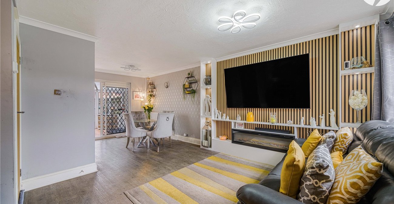 3 bedroom house for sale in Dartford | Robinson Jackson