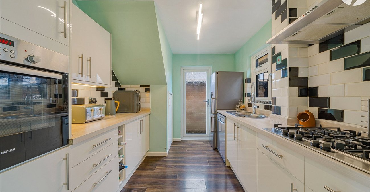 3 bedroom house for sale in Dartford | Robinson Jackson