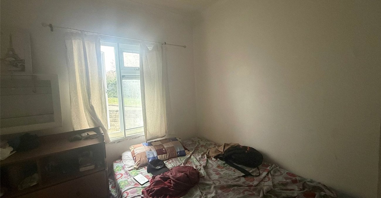 3 bedroom house for sale in Northfleet | Robinson Michael & Jackson