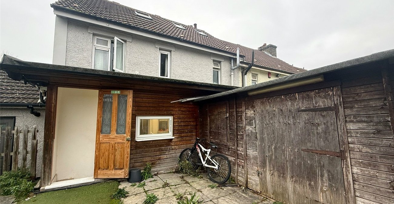 3 bedroom house for sale in Northfleet | Robinson Michael & Jackson