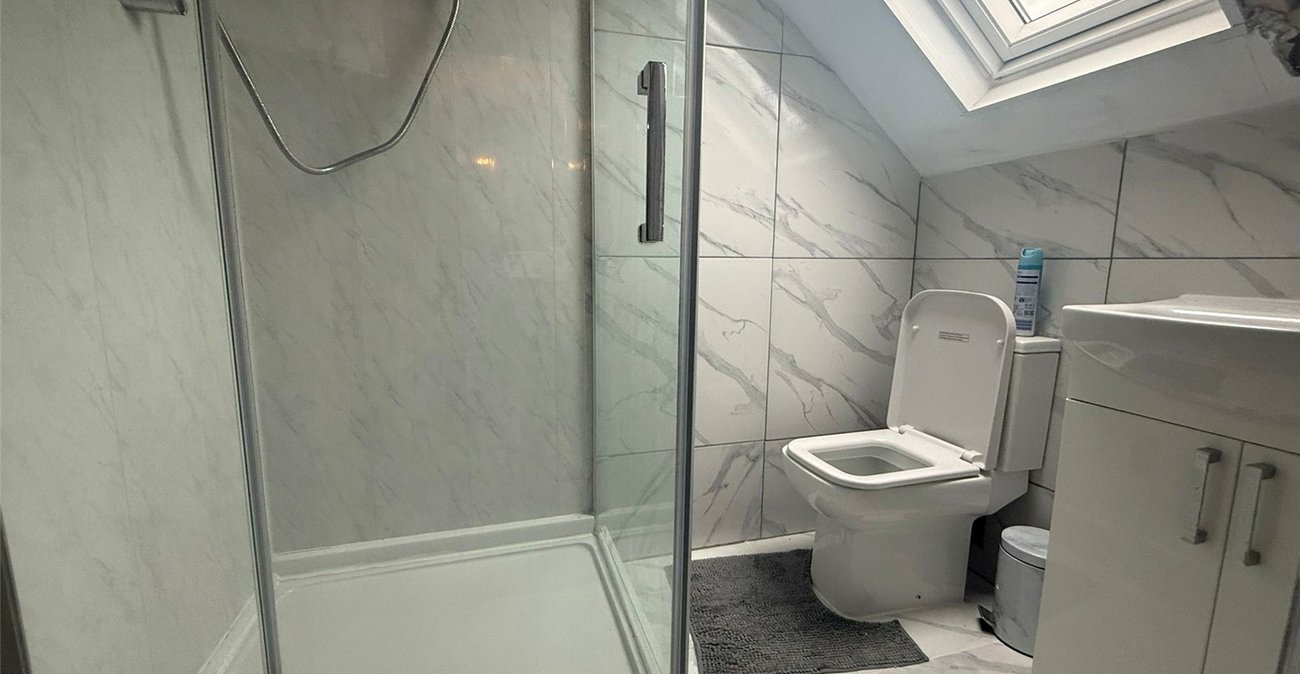 3 bedroom house for sale in Northfleet | Robinson Michael & Jackson