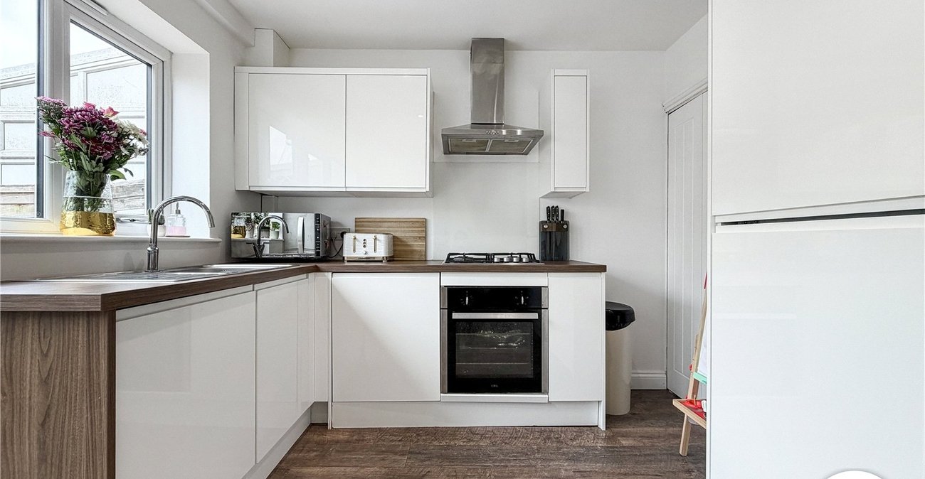 2 bedroom house for sale in Rochester | Robinson Michael & Jackson