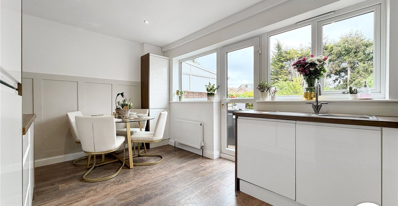 2 bedroom house for sale in Rochester | Robinson Michael & Jackson