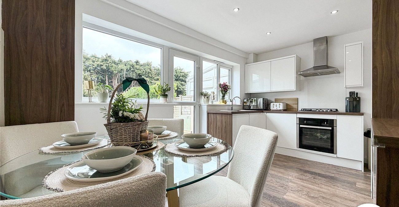 2 bedroom house for sale in Rochester | Robinson Michael & Jackson