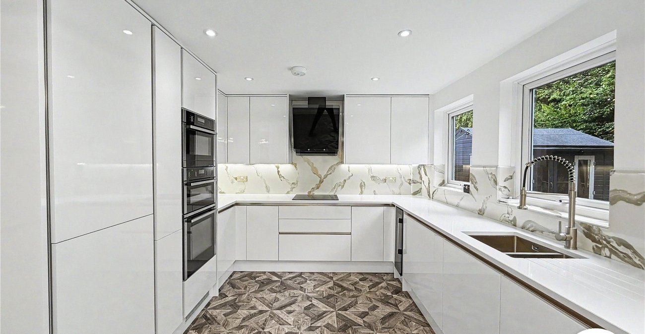 4 bedroom house for sale in Walderslade | Robinson Michael & Jackson