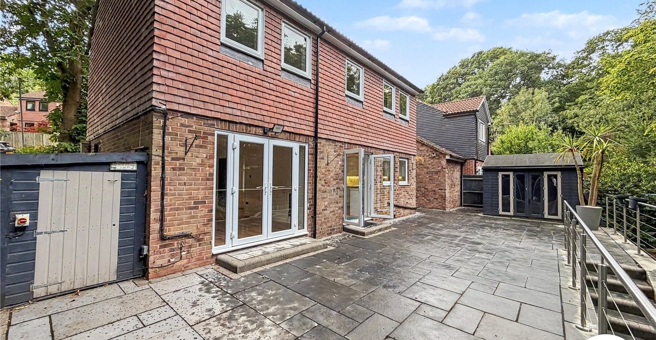 4 bedroom house for sale in Walderslade | Robinson Michael & Jackson