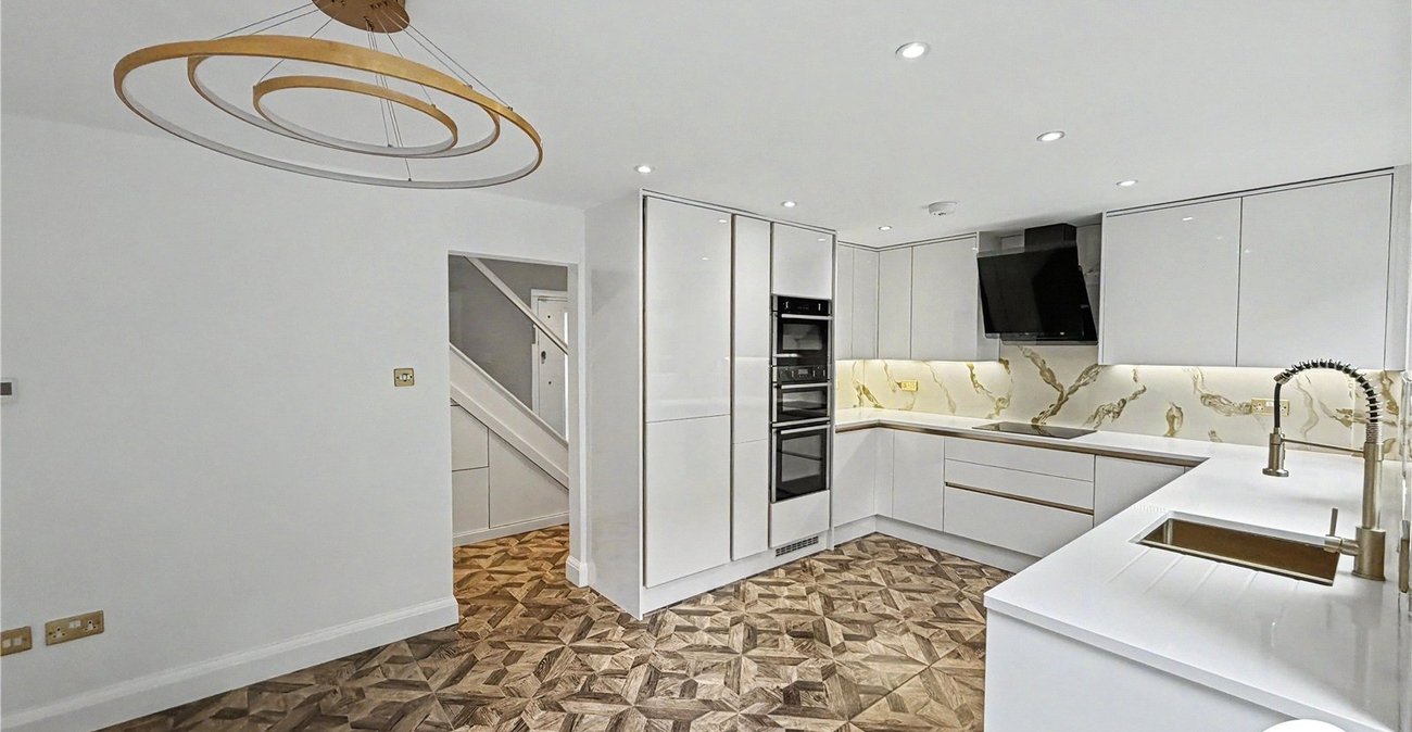 4 bedroom house for sale in Walderslade | Robinson Michael & Jackson