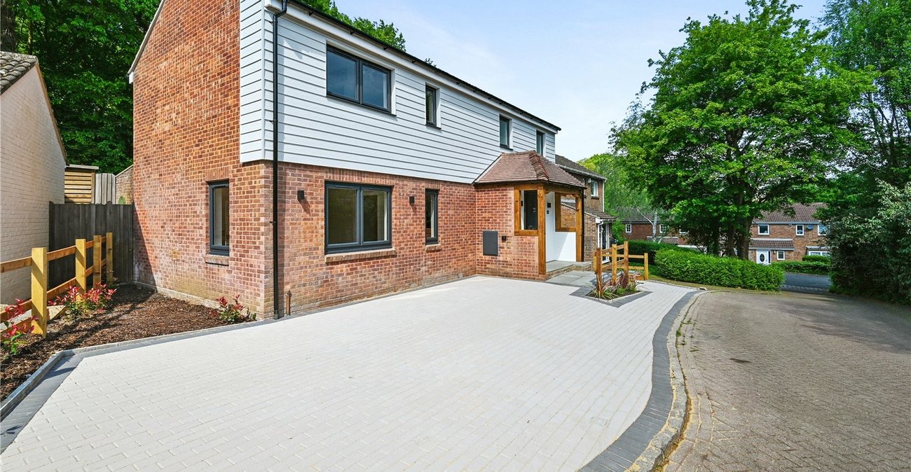 4 bedroom house for sale in Walderslade Woods | Robinson Michael & Jackson