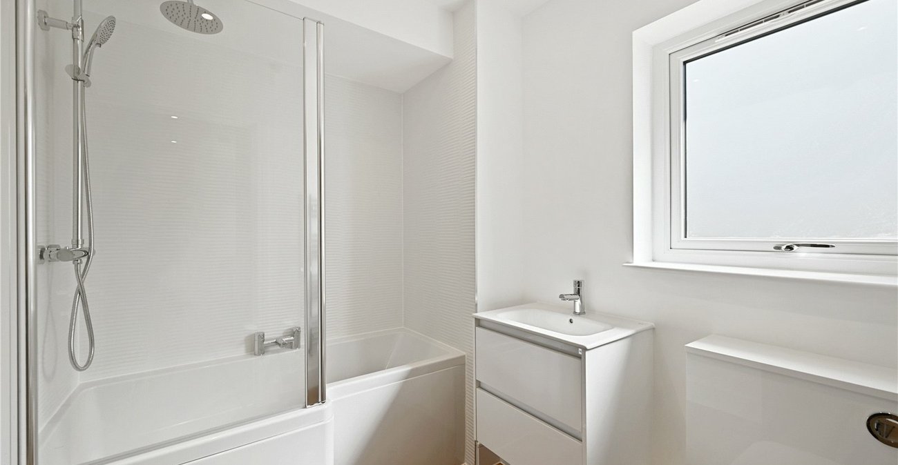 4 bedroom house for sale in Walderslade Woods | Robinson Michael & Jackson