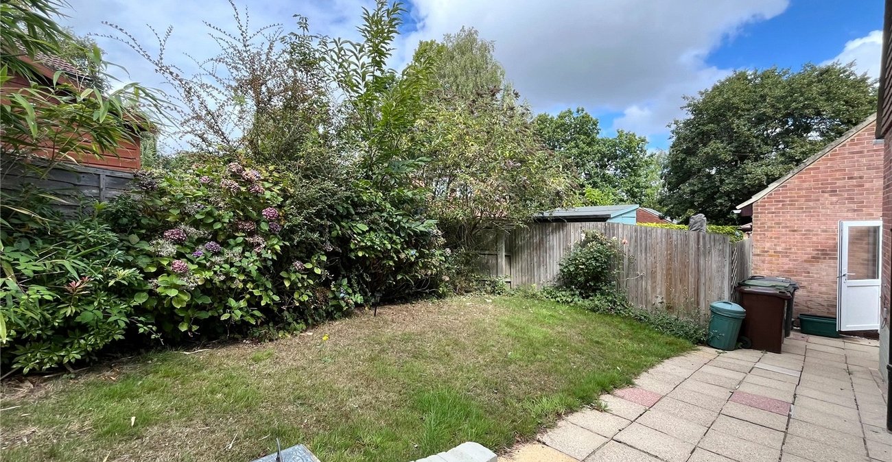 2 bedroom bungalow for sale in Walderslade Woods | Robinson Michael & Jackson