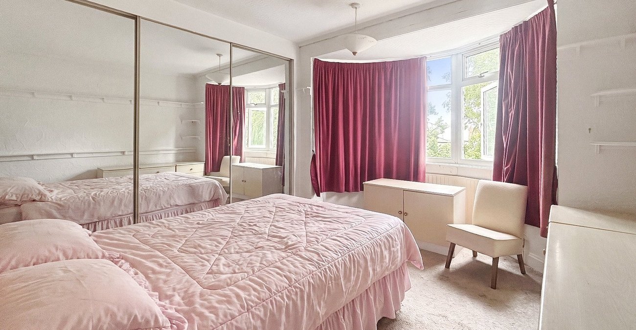 2 bedroom house for sale in Bexley | Robinson Jackson