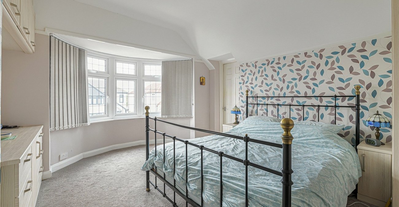 4 bedroom house for sale in Bexley | Robinson Jackson