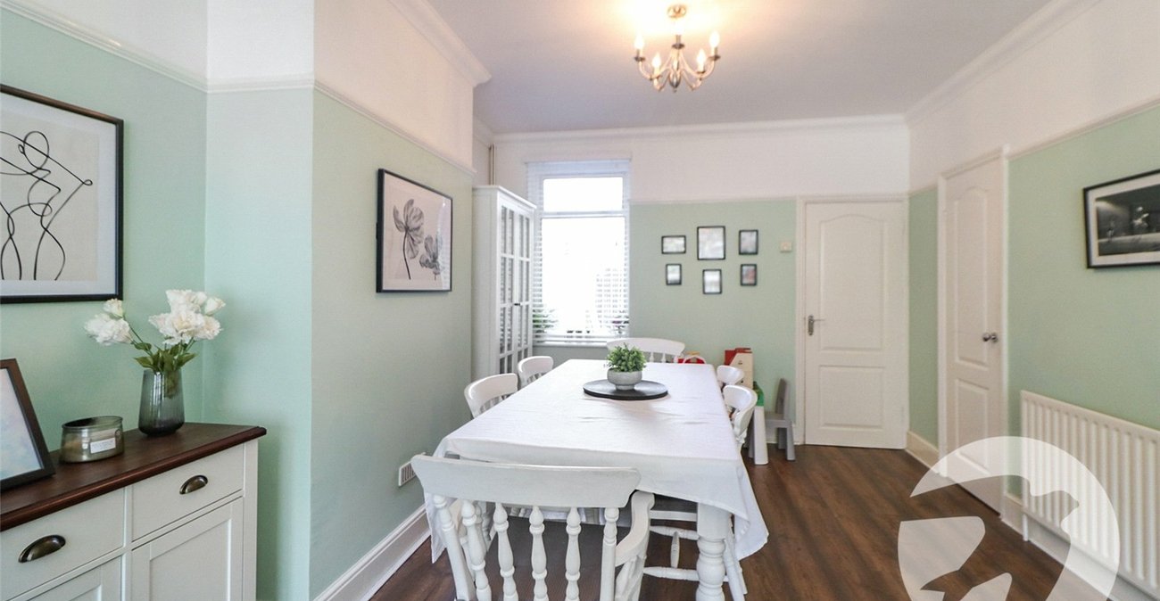 2 bedroom house for sale in Northumberland Heath | Robinson Jackson