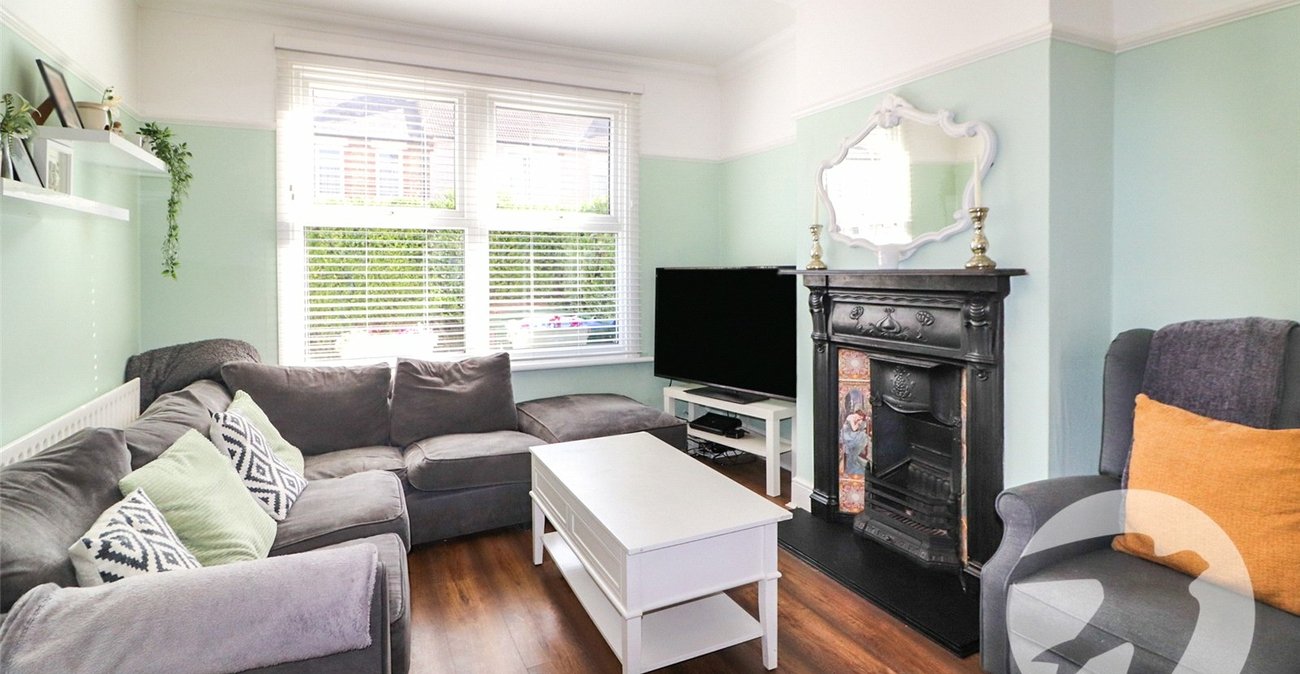 2 bedroom house for sale in Northumberland Heath | Robinson Jackson
