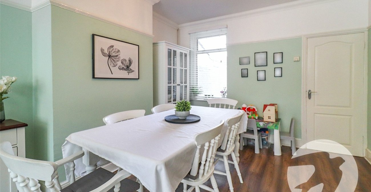 2 bedroom house for sale in Northumberland Heath | Robinson Jackson