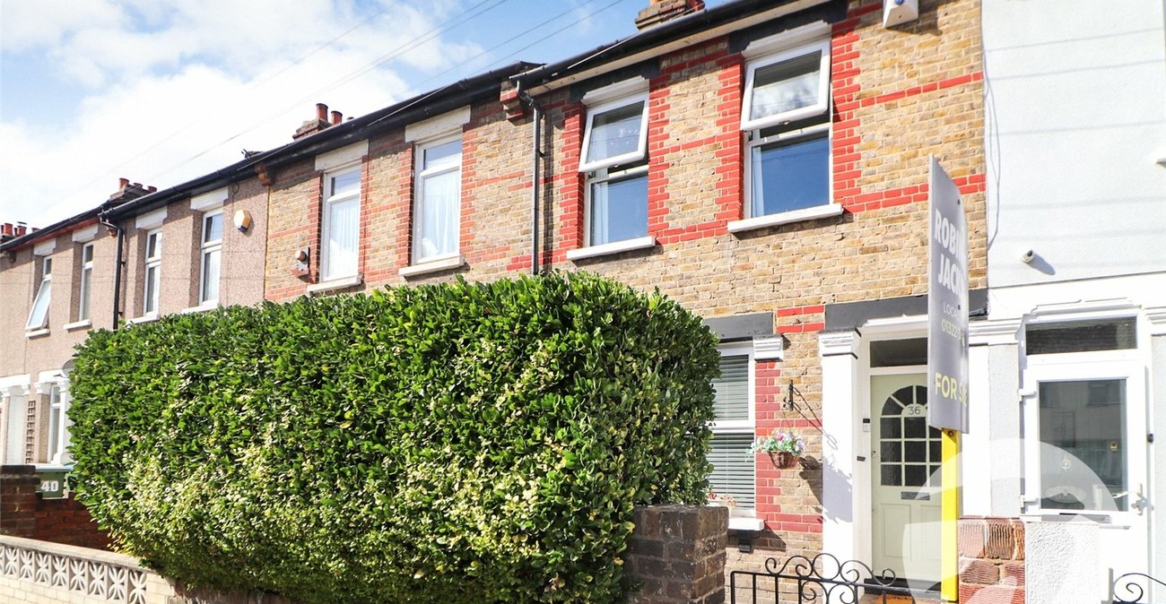 2 bedroom house for sale in Northumberland Heath | Robinson Jackson