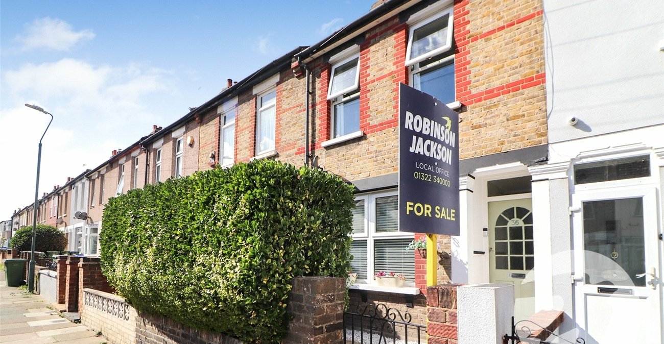 2 bedroom house for sale in Northumberland Heath | Robinson Jackson