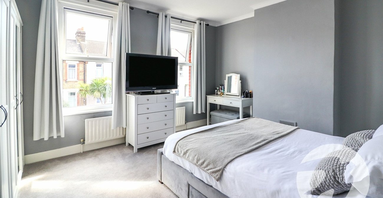 2 bedroom house for sale in Northumberland Heath | Robinson Jackson