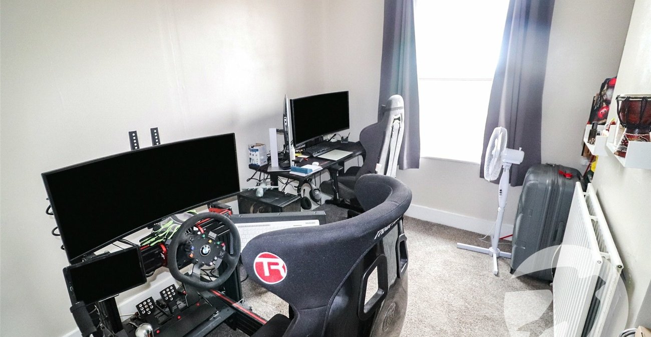 3 bedroom house for sale in Northumberland Heath | Robinson Jackson