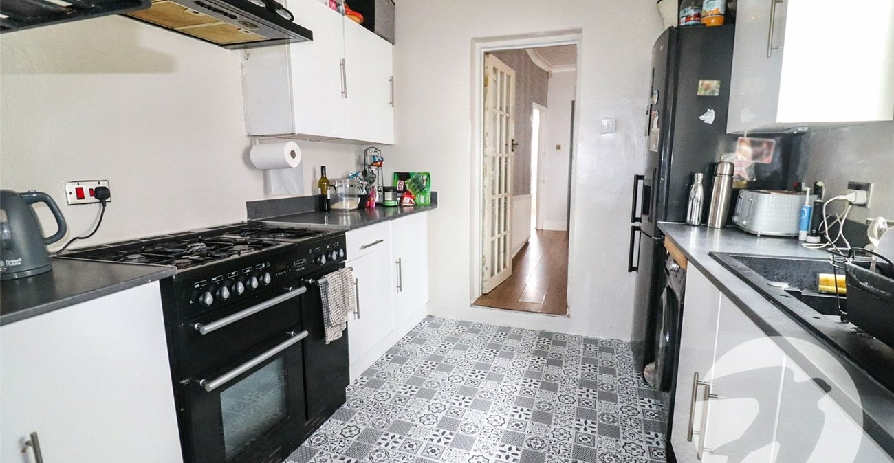 3 bedroom house for sale in Northumberland Heath | Robinson Jackson