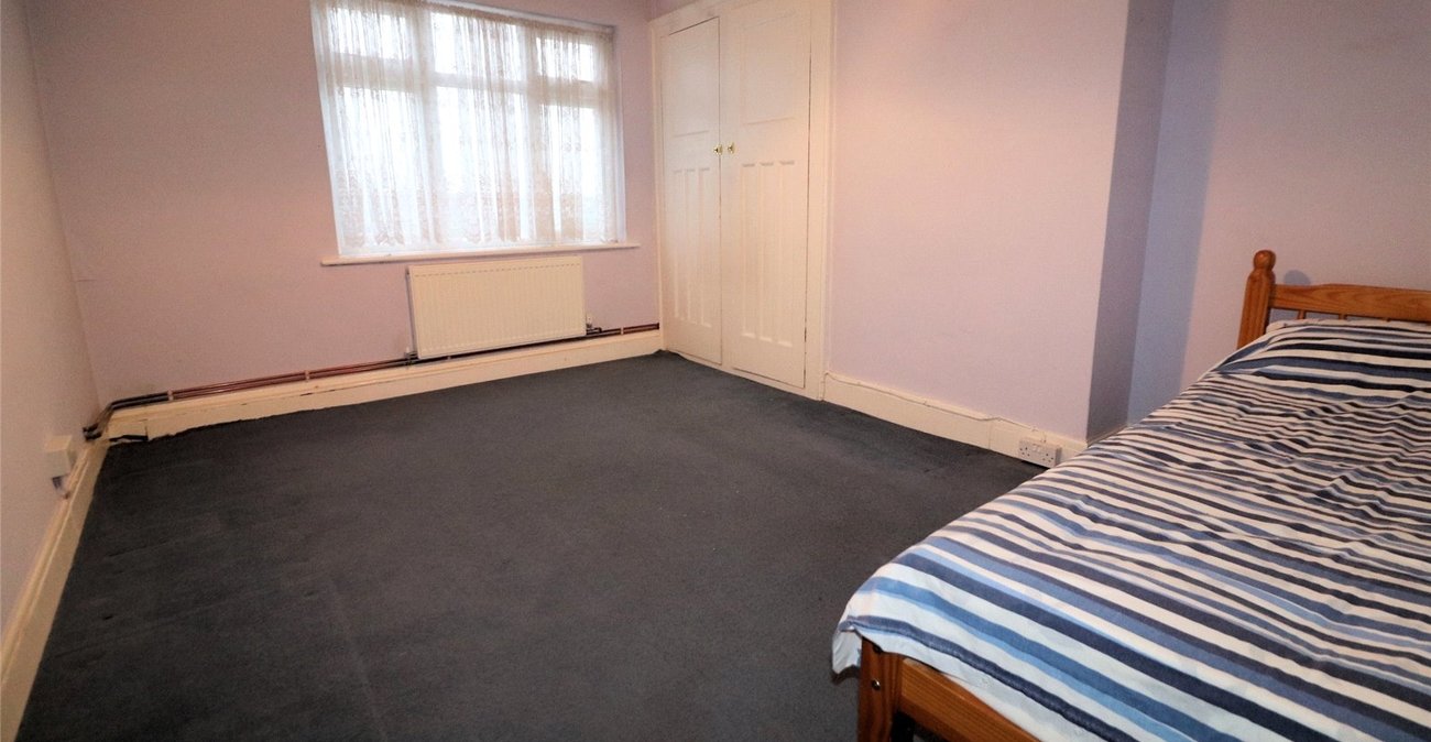 4 bedroom house for sale in Northumberland Heath | Robinson Jackson