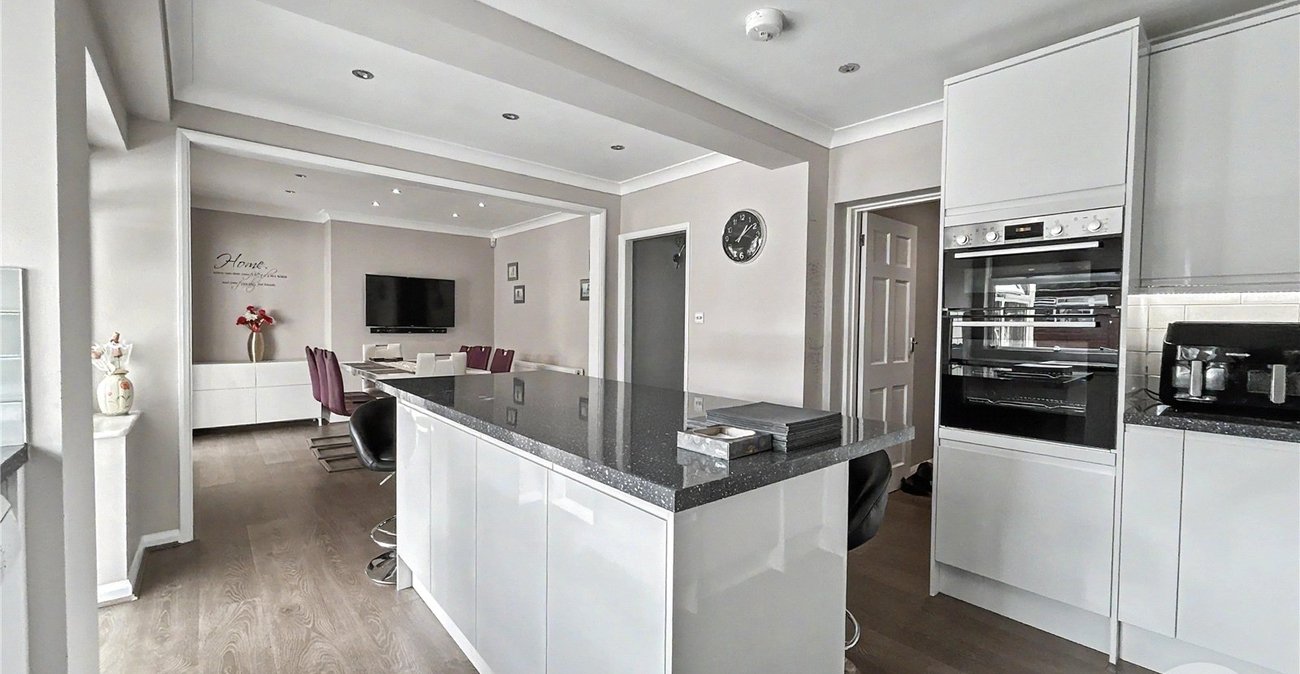 5 bedroom house for sale in Sidcup | Robinson Jackson