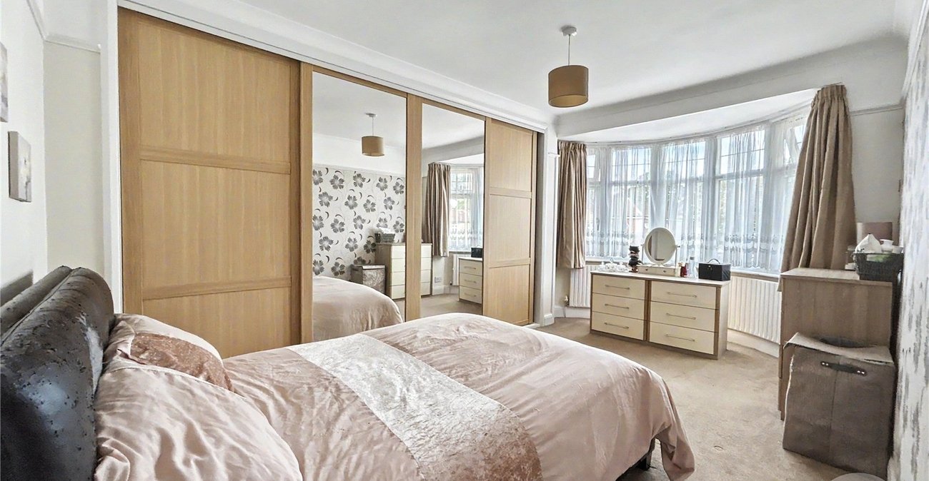5 bedroom house for sale in Sidcup | Robinson Jackson