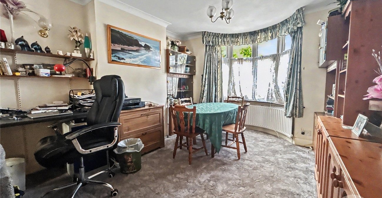 5 bedroom house for sale in Sidcup | Robinson Jackson