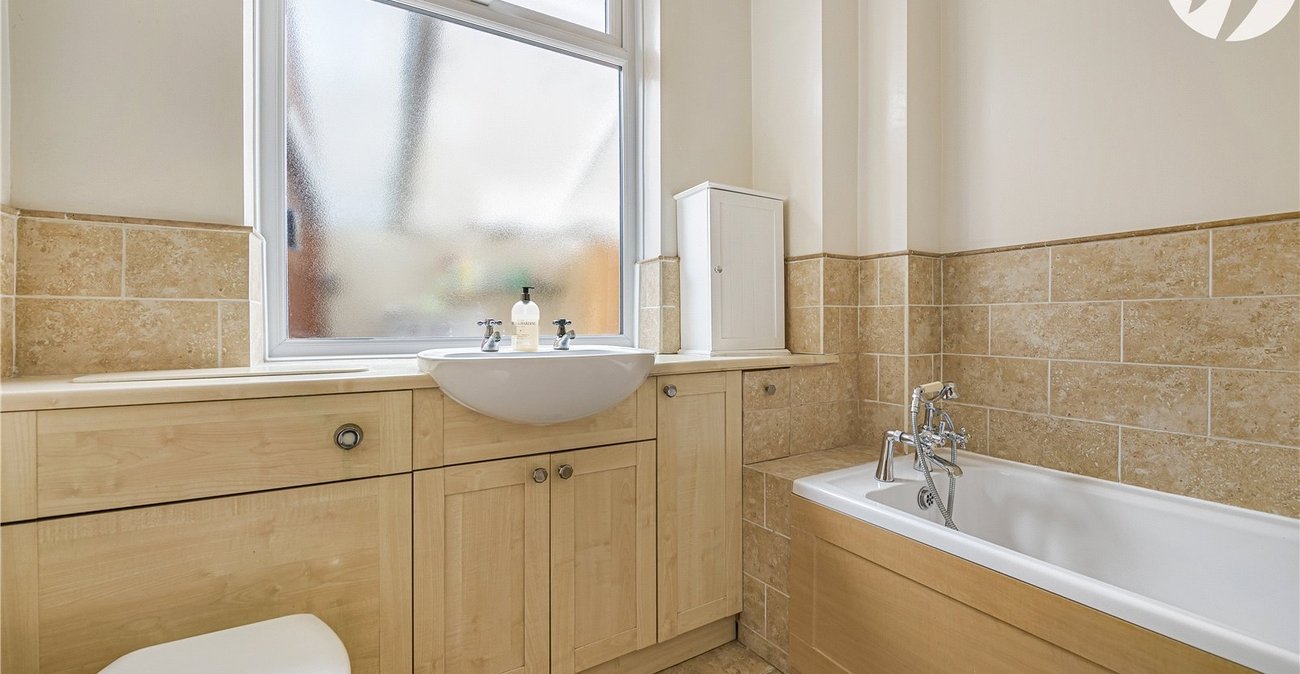 5 bedroom house for sale in Sidcup | Robinson Jackson