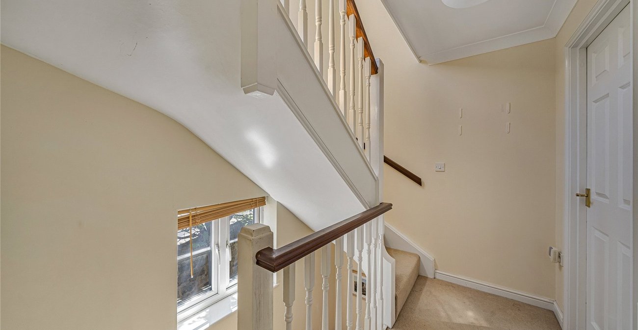 3 bedroom house for sale in Greenhithe | Robinson Jackson