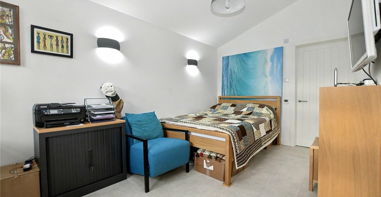 4 bedroom house for sale in Bexleyheath | Robinson Jackson