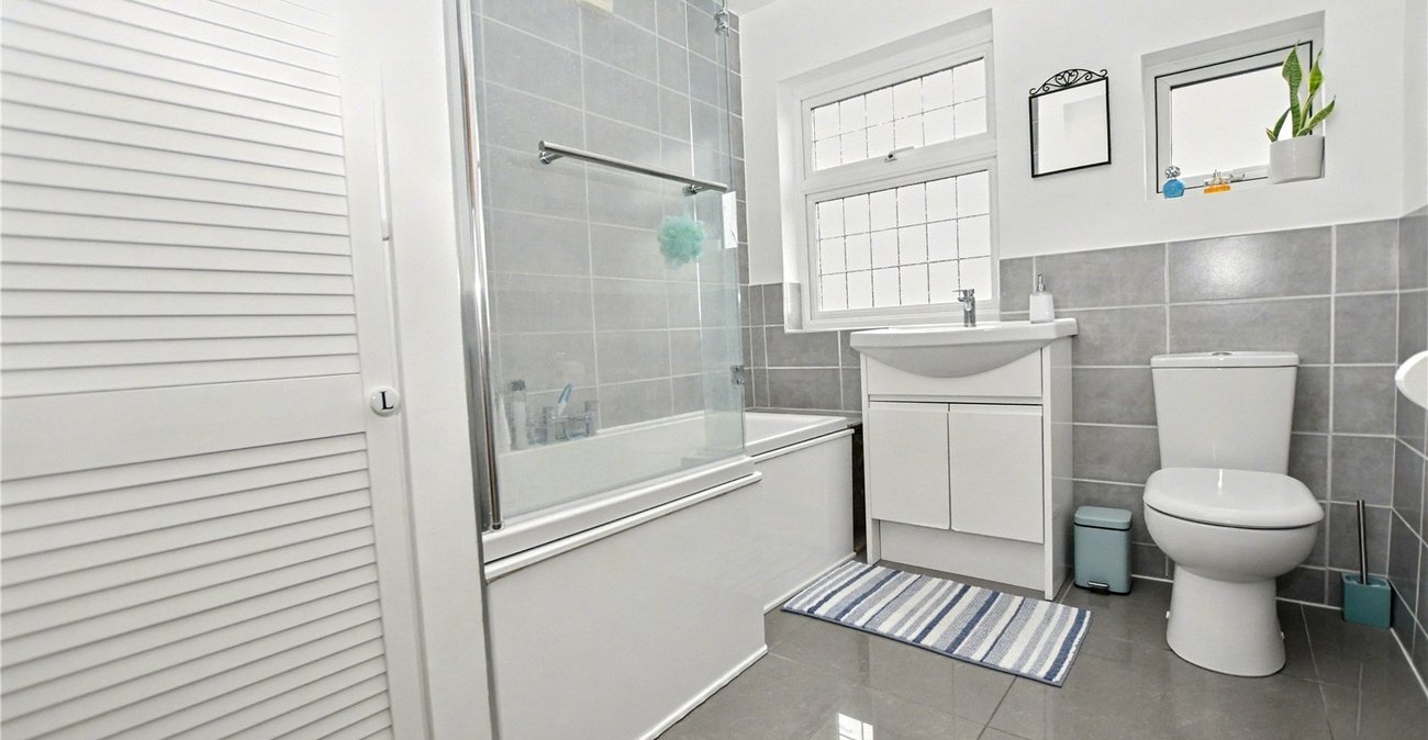 4 bedroom house for sale in Bexleyheath | Robinson Jackson