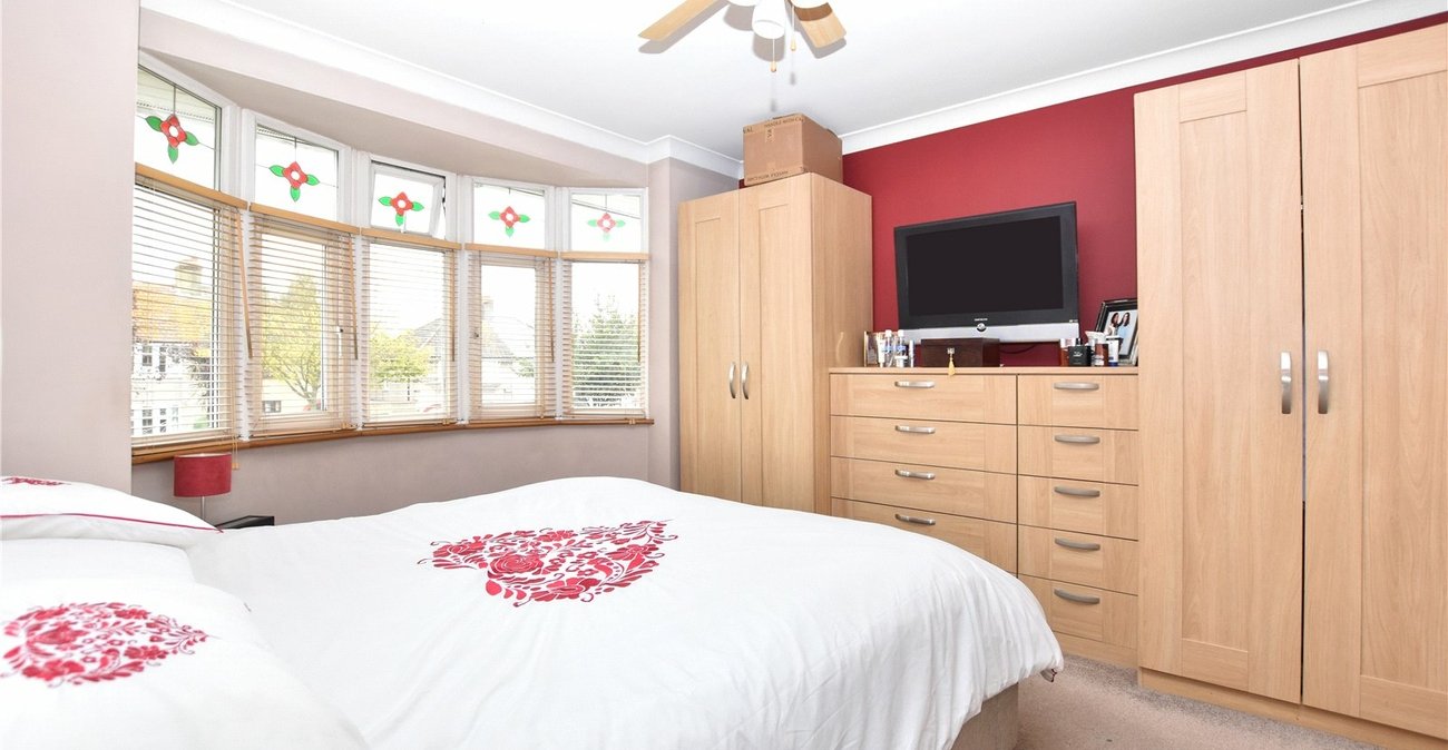 4 bedroom house for sale in Bexleyheath | Robinson Jackson