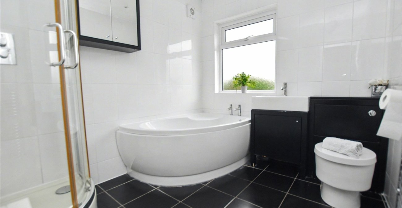 4 bedroom house for sale in Bexleyheath | Robinson Jackson