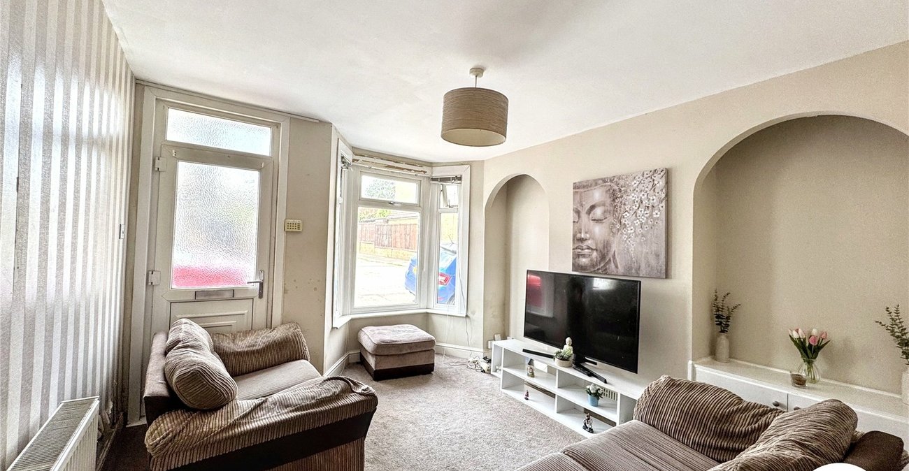 3 bedroom house for sale in Sittingbourne | Robinson Michael & Jackson