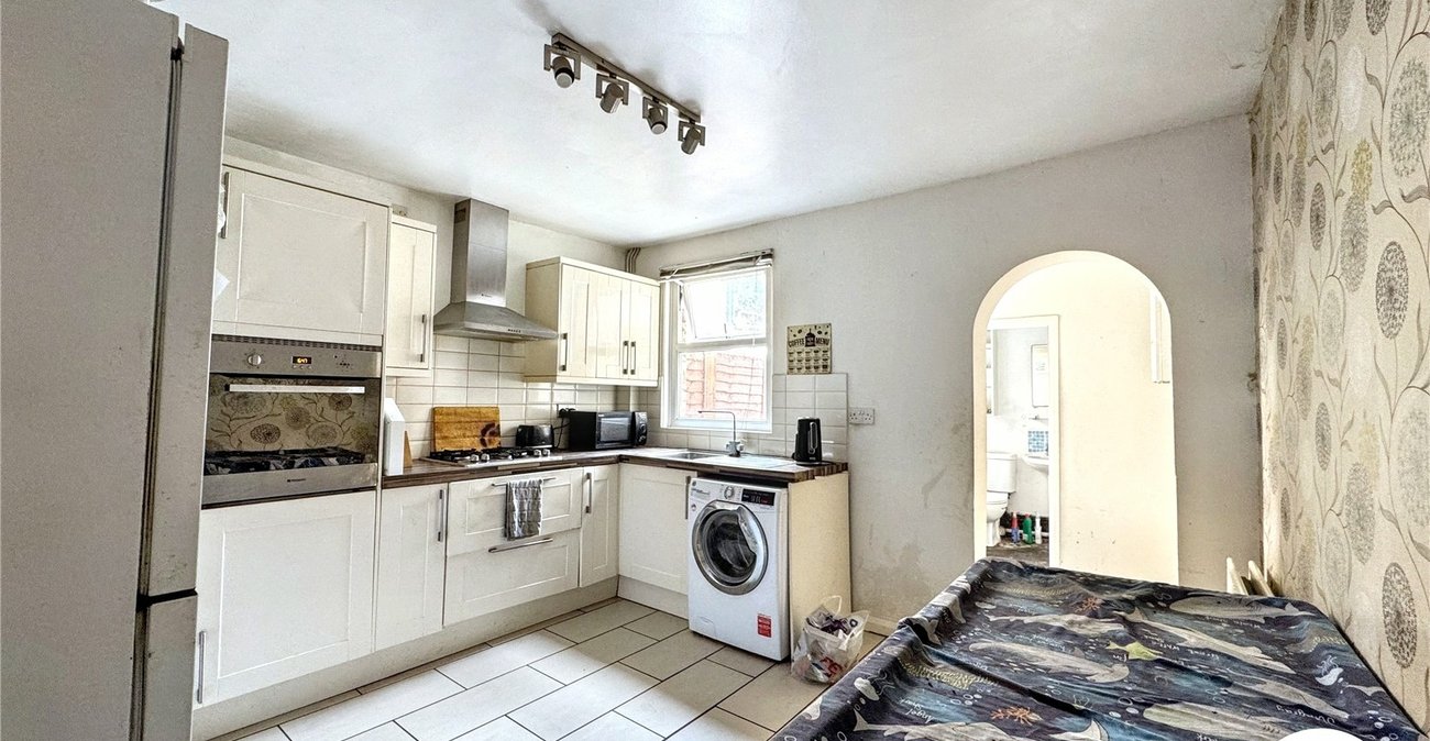 3 bedroom house for sale in Sittingbourne | Robinson Michael & Jackson