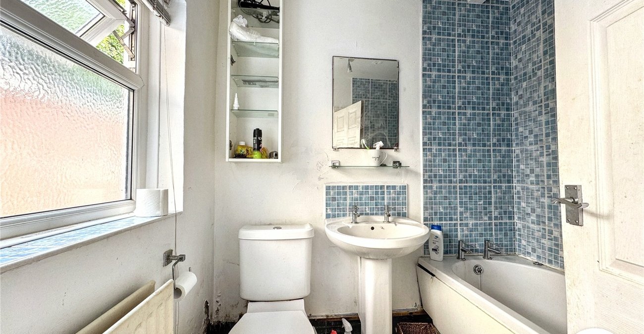 3 bedroom house for sale in Sittingbourne | Robinson Michael & Jackson