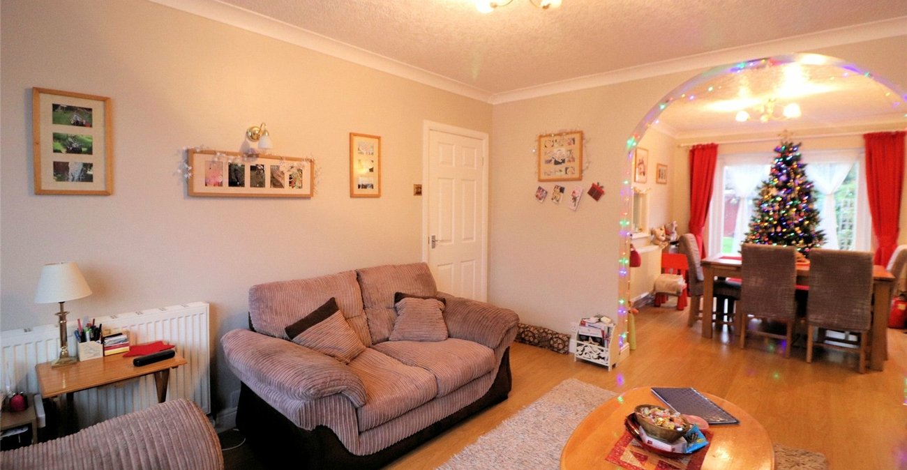 4 bedroom house for sale in Erith | Robinson Jackson