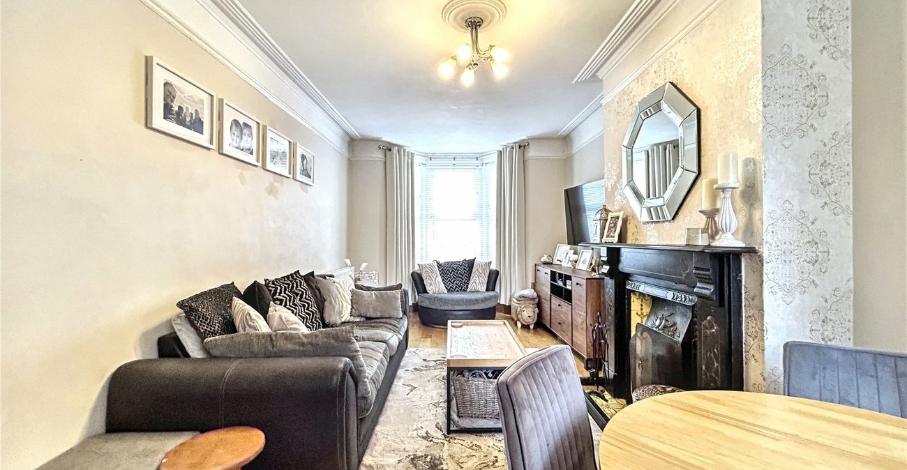 3 bedroom house for sale in Gillingham | Robinson Michael & Jackson