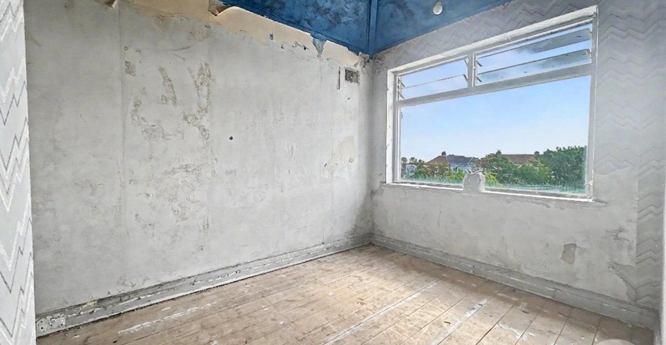 2 bedroom house for sale in South Welling | Robinson Jackson