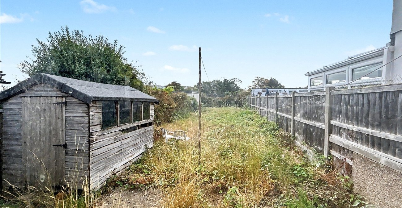 2 bedroom house for sale in South Welling | Robinson Jackson