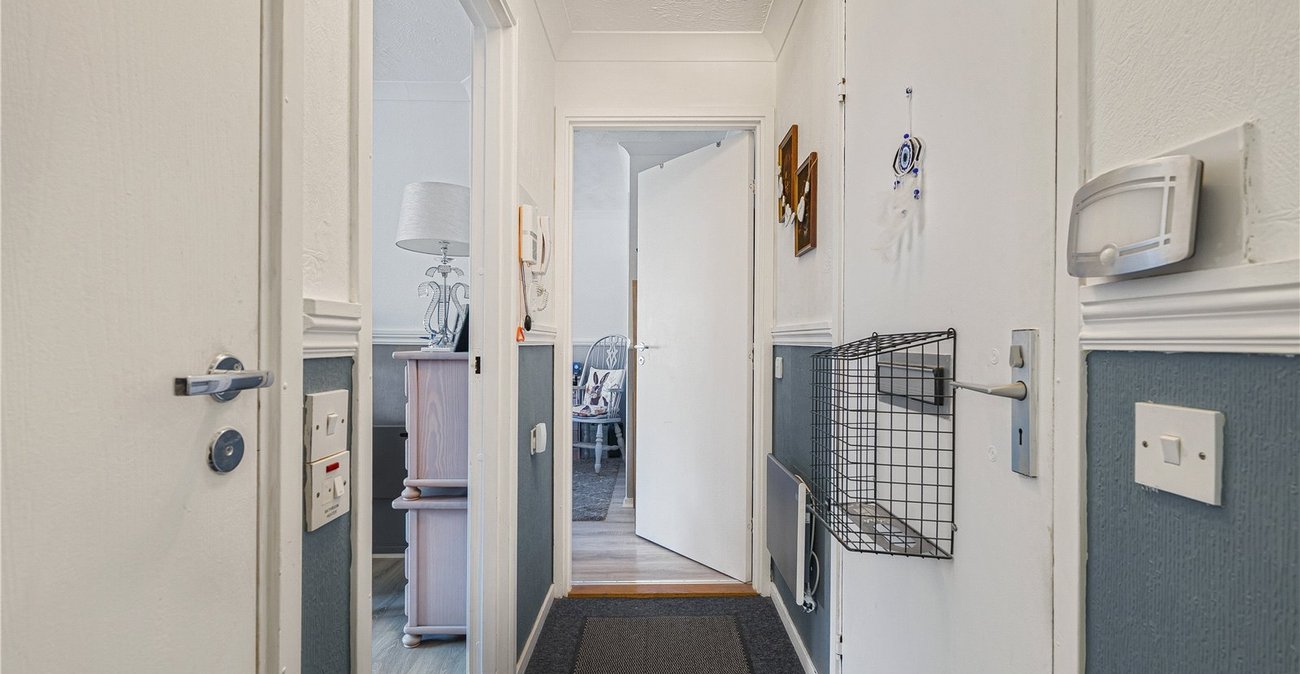 1 bedroom property for sale in The Spinney | Robinson Jackson