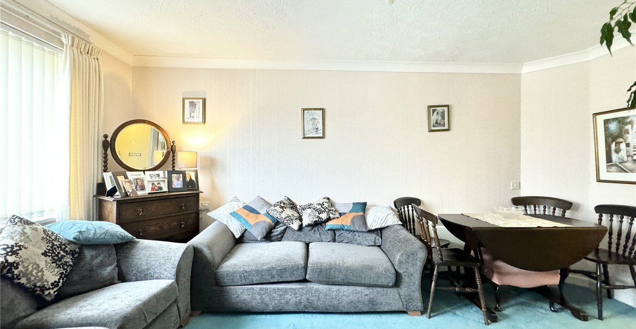 1 bedroom property for sale in The Spinney | Robinson Jackson